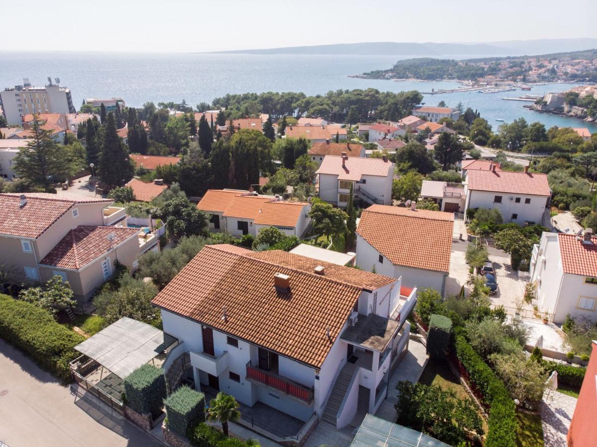Apartments Miha Крк Экстерьер фото